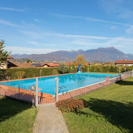 Le Betulle Lägenhet Manerba del Garda